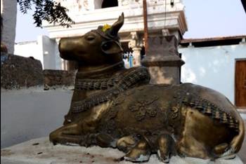 Kuruvapuram, inner court 